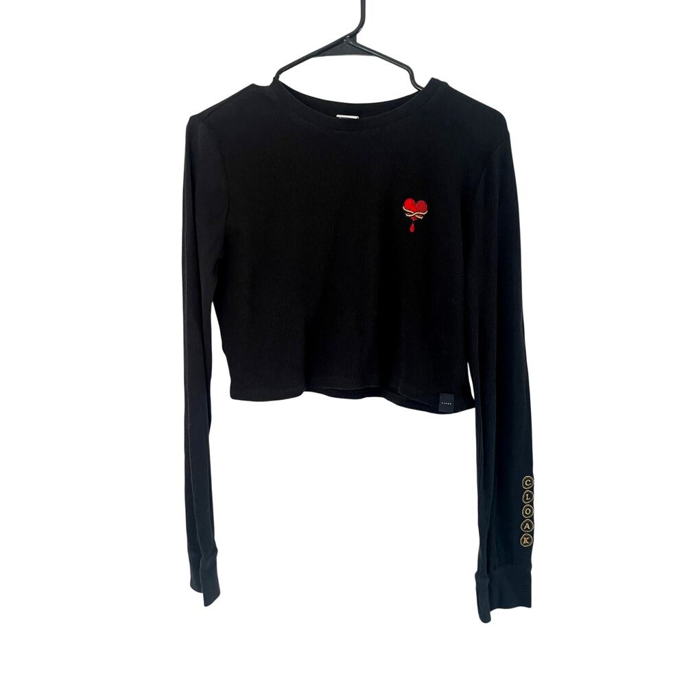 Cloak Black Cropped Thermal Top Heart Graphic Long Sleeve Size L